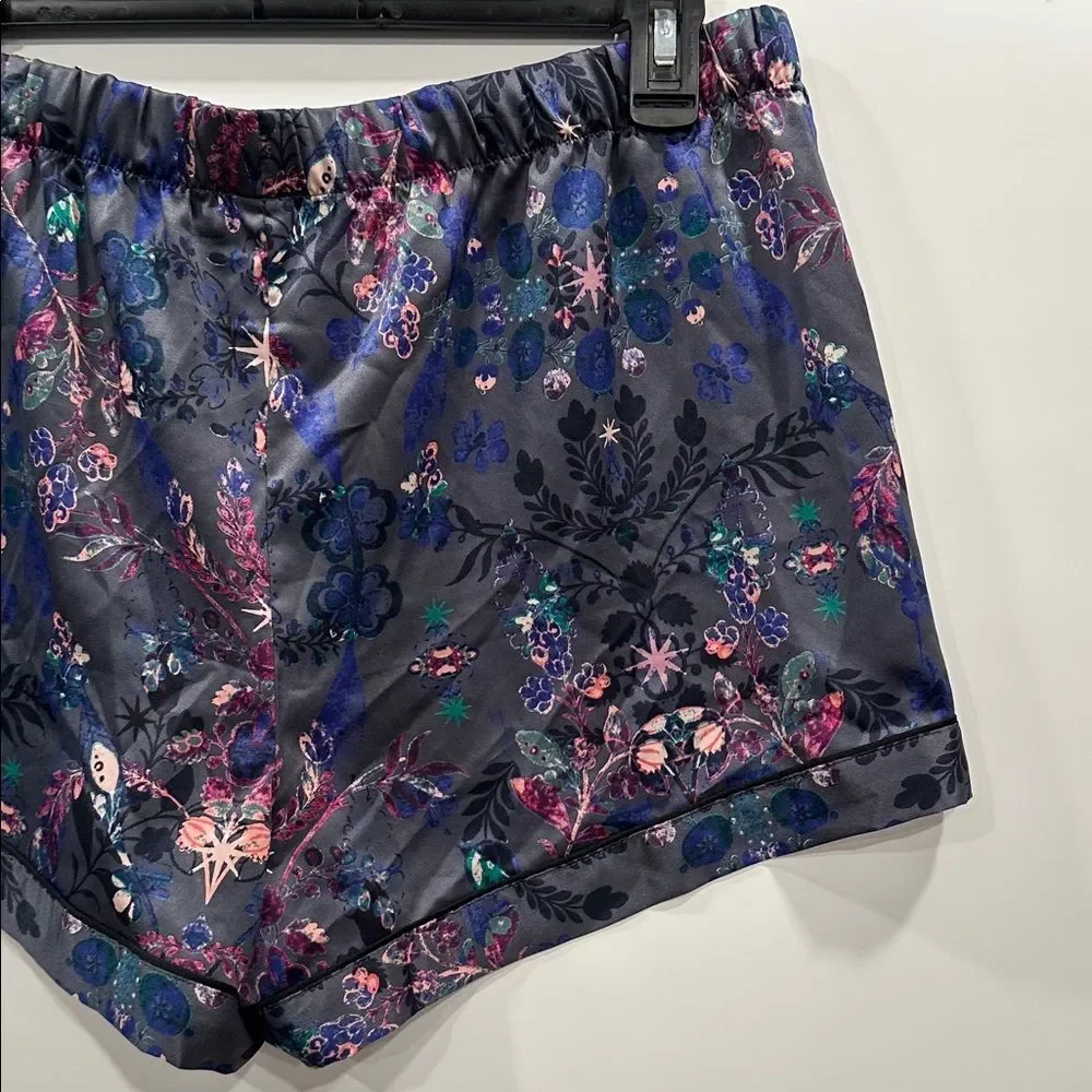 Victoria’s Secret Satin Short Pajama Set NWOT Gray Moody Floral M  Rare Print